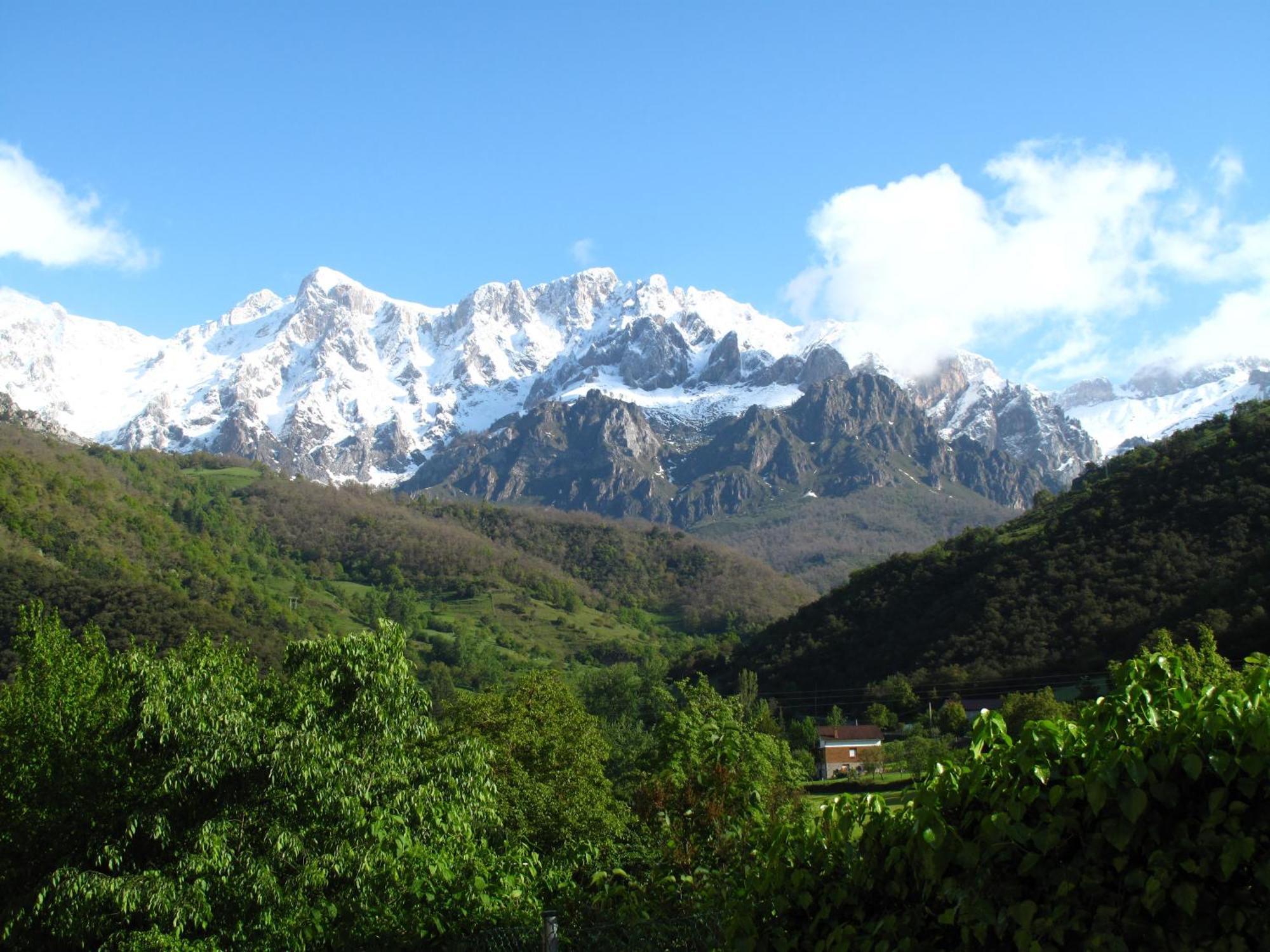 Albergue Turistico Valdebaro Camaleño المظهر الخارجي الصورة